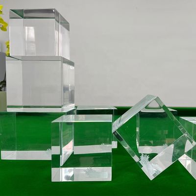 高光伝達93% アクリル透明 サンプルパネル 家庭用屋外プール
