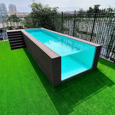 アウポールの地下プールで 屋内を泳ぐ場所にする